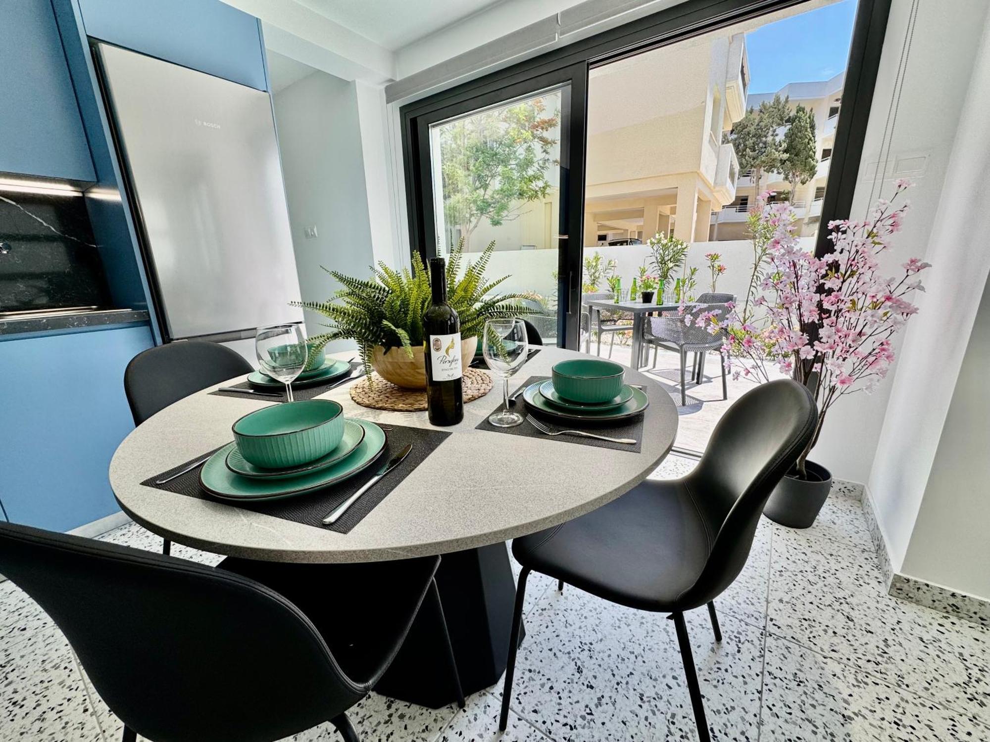 Luxury Maisonette With Terrace Apartament *