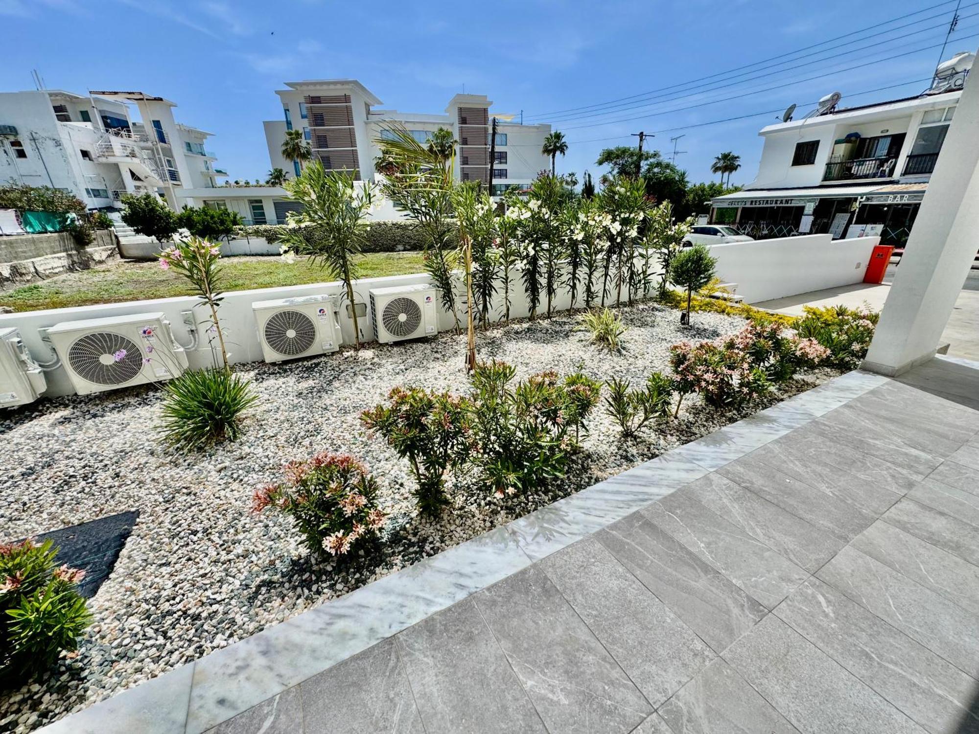 Luxury Maisonette With Terrace Apartament