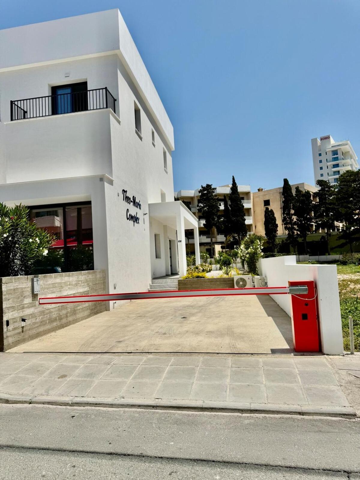 Luxury Maisonette With Terrace Pafos