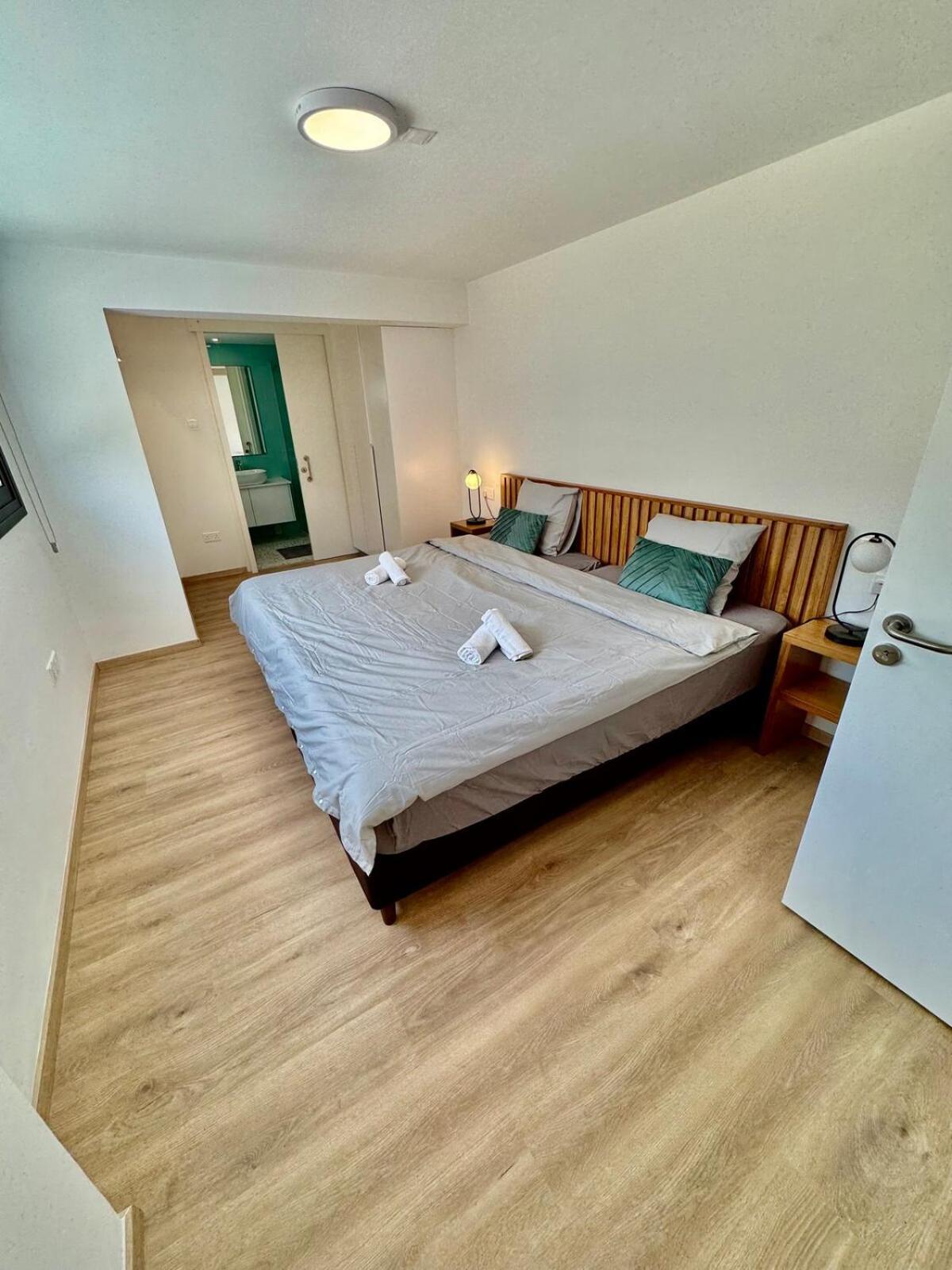 Luxury Maisonette With Terrace Apartament